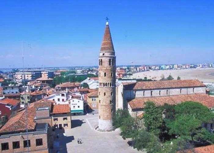 Apartment In Veneto With Pool & Terrace Porto Santa Margherita di Caorle